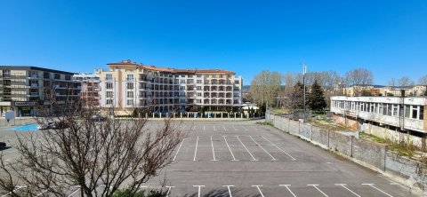 Fully furnished and equipped 2-bedroom apartment for sale in the Kamelia Garden complex