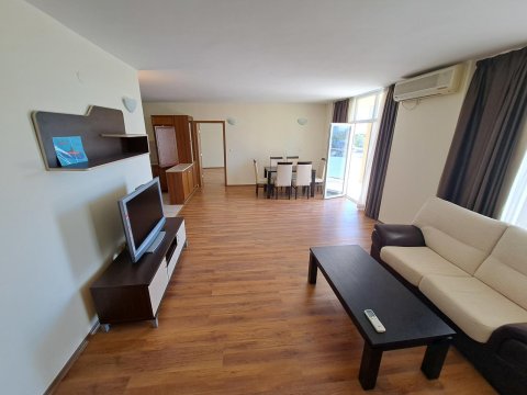 For sale 3-room apartment with sea view in Sunny Beach