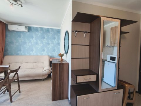 One-room apartment in Sveti Vlas - comfort, good location and low maintenance costs