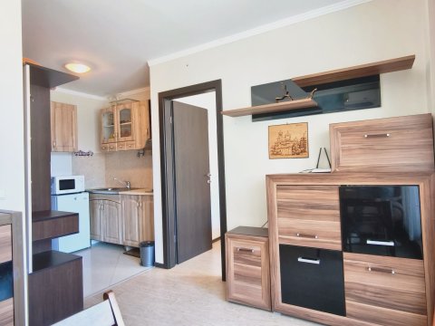 One-room apartment in Sveti Vlas - comfort, good location and low maintenance costs
