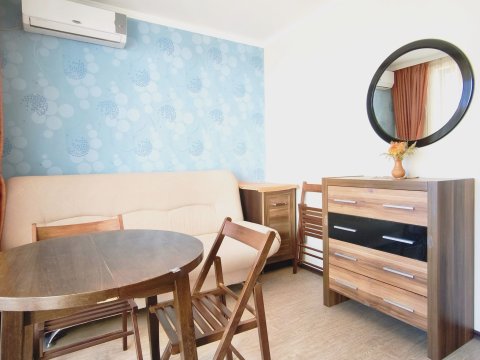 One-room apartment in Sveti Vlas - comfort, good location and low maintenance costs