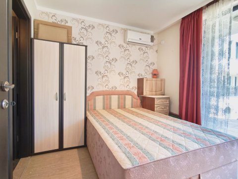 One-room apartment in Sveti Vlas - comfort, good location and low maintenance costs