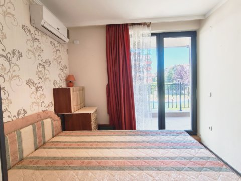 One-room apartment in Sveti Vlas - comfort, good location and low maintenance costs