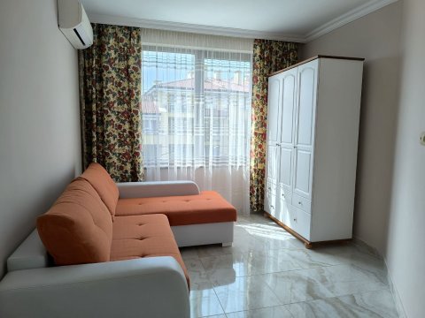 Two-room apartment for sale in a gated complex in Sveti Vlas