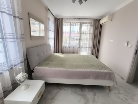 Two-room apartment for sale in a gated complex in Sveti Vlas