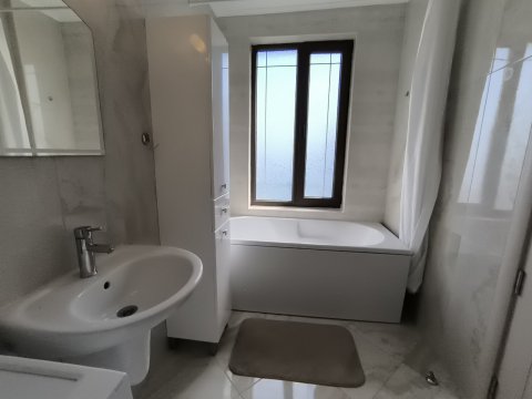 Two-room apartment for sale in a gated complex in Sveti Vlas