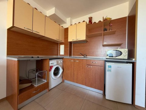 One-room apartment in Grand Camellia
