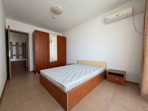 One-room apartment in Grand Camellia
