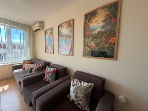 Two-room apartment for sale in the Nessebar Fort Club complex - Sunny Beach