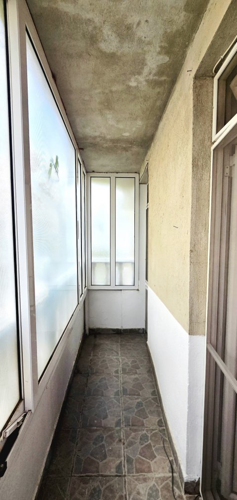 Beautiful three-story house for sale a minute from the center of Kableshkov