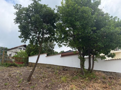 Spacious three-storey house with sea view and large garden in Košaritsa - Čolakova Češma