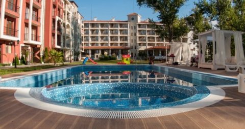 Unique one-room apartment on the first line by the sea in Tsarevo - "Nestinarka" beach