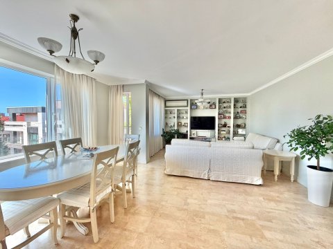 Unique multi-room apartment in Nessebar 100 m from the sea!