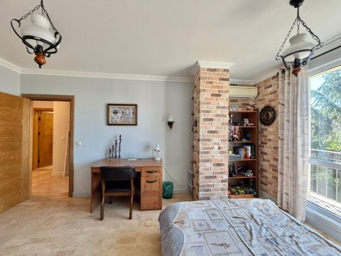 Unique multi-room apartment in Nessebar 100 m from the sea!