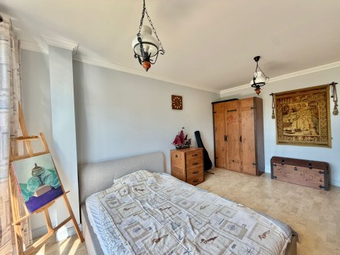 Unique multi-room apartment in Nessebar 100 m from the sea!