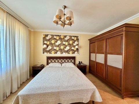 Unique multi-room apartment in Nessebar 100 m from the sea!