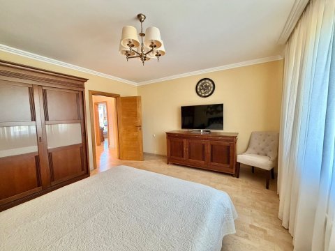 Unique multi-room apartment in Nessebar 100 m from the sea!