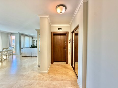 Unique multi-room apartment in Nessebar 100 m from the sea!