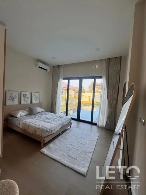 Vila v Huay Yai v Pattayi