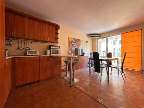 One-Bedroom Apartment in Casa Del Mar