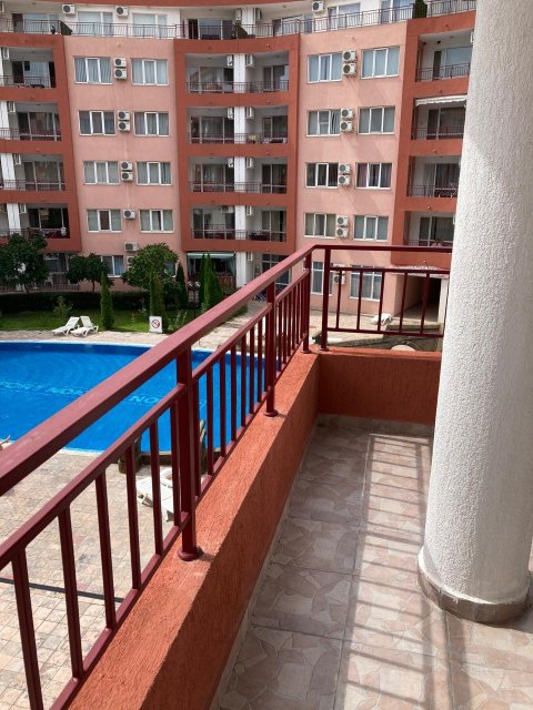 Spacious two-bedroom apartment in the first row to the sea in Privilege Fort, Elenite