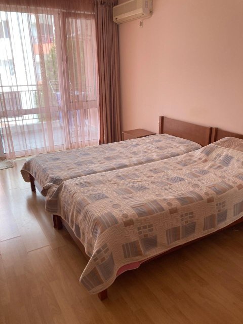 Spacious two-bedroom apartment in the first row to the sea in Privilege Fort, Elenite
