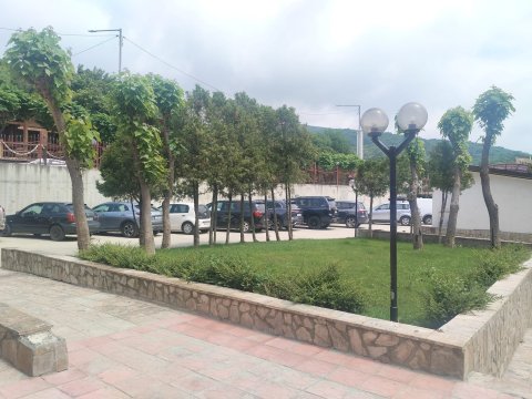 Spacious two-bedroom apartment in the first row to the sea in Privilege Fort, Elenite