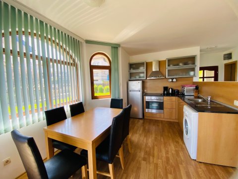 Two-storey house with pool 3 km from the beach