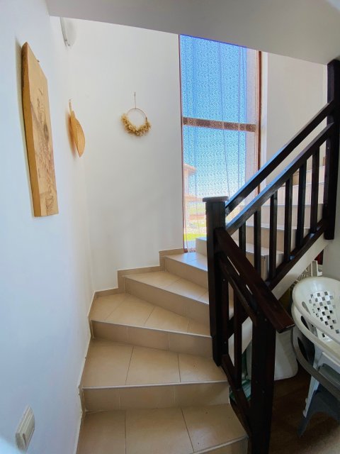 Two-storey house with pool 3 km from the beach