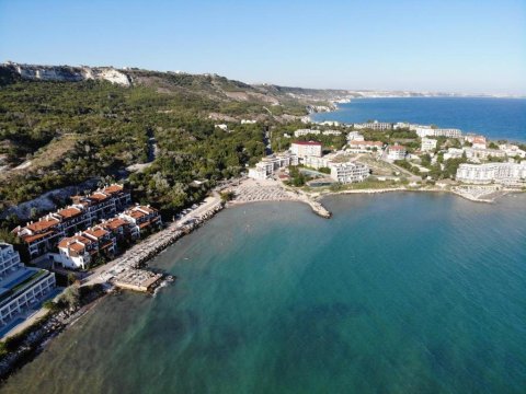 Апартаменты с видом на море в одном из самых элегантных комплексов на северном побережье Черного моря.