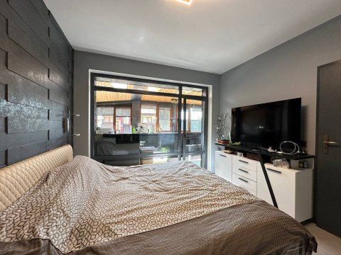 Two-room apartment in Morski Far