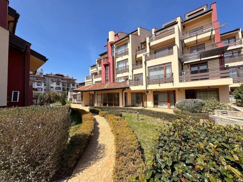 Two-room apartment in Morski Far