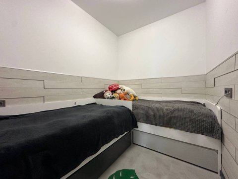 Two-room apartment in Morski Far