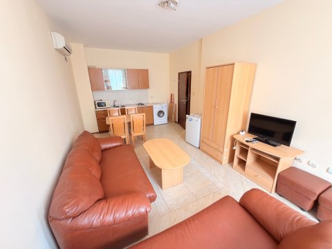 Furnished one-bedroom apartment for sale in Sunny Sea Palace complex, Sunny Beach