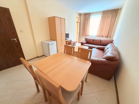 Furnished one-bedroom apartment for sale in Sunny Sea Palace complex, Sunny Beach