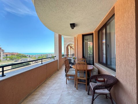 Two-room apartment in Admiral