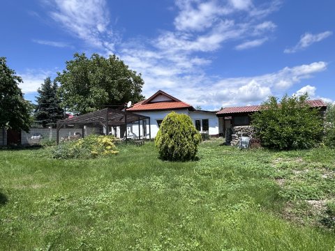 Beautiful Renovated Country House with Large Garden in Sirakovo, Dobrich Region