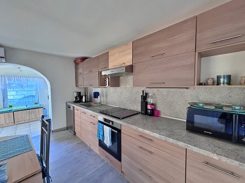 Beautiful Renovated Country House with Large Garden in Sirakovo, Dobrich Region
