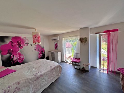 Beautiful Renovated Country House with Large Garden in Sirakovo, Dobrich Region