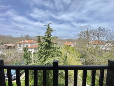 A three-story house with a ready-made business - a family hotel.