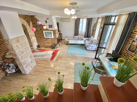 A three-story house with a ready-made business - a family hotel.