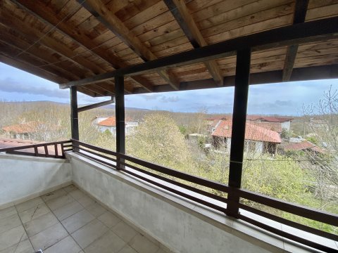 A three-story house with a ready-made business - a family hotel.