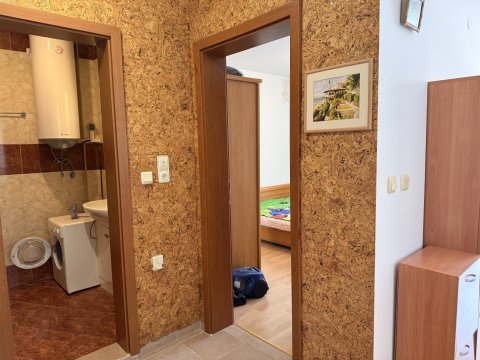 Spacious one-bedroom apartment with park view in Privilege Fort Beach, Elenite