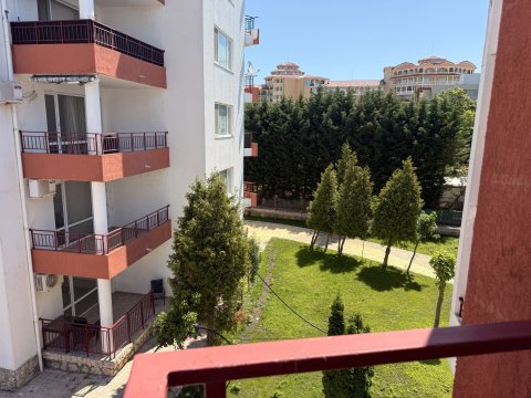 Flat 2 rooms 67 m², Nesebar, Elenite, Bulgaria