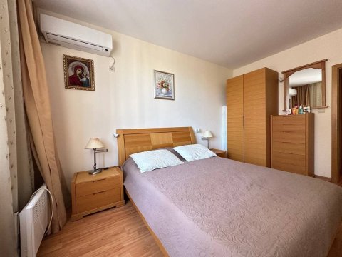 One-room apartment in Paradise Garden