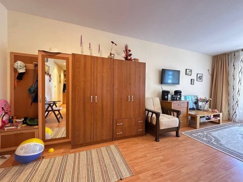 One-room apartment in Paradise Garden