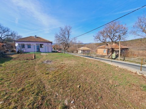 I am selling a renovated one-story house in the village of Zavet, Sungurlare municipality.