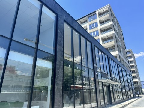 3-Bedroom Apartment in Edelweiss Residential Complex