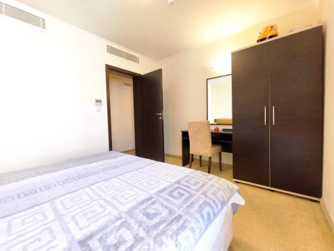 One-bedroom apartment in Sunset Resort, Pomorie - luxury, comfort and the beach just a few steps away!