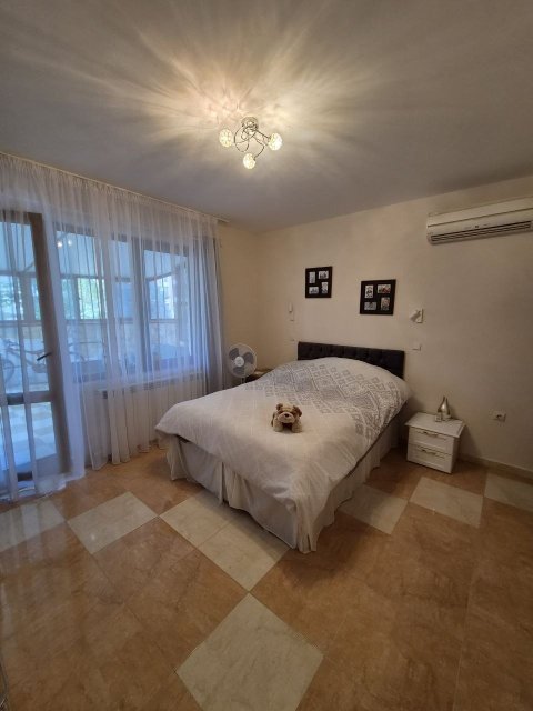 4 studio apartment, Sveti Vlas, near Marina